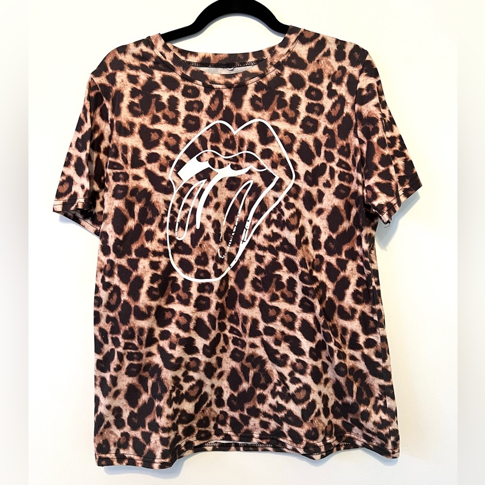 Large oversized boutique top - cheetah print